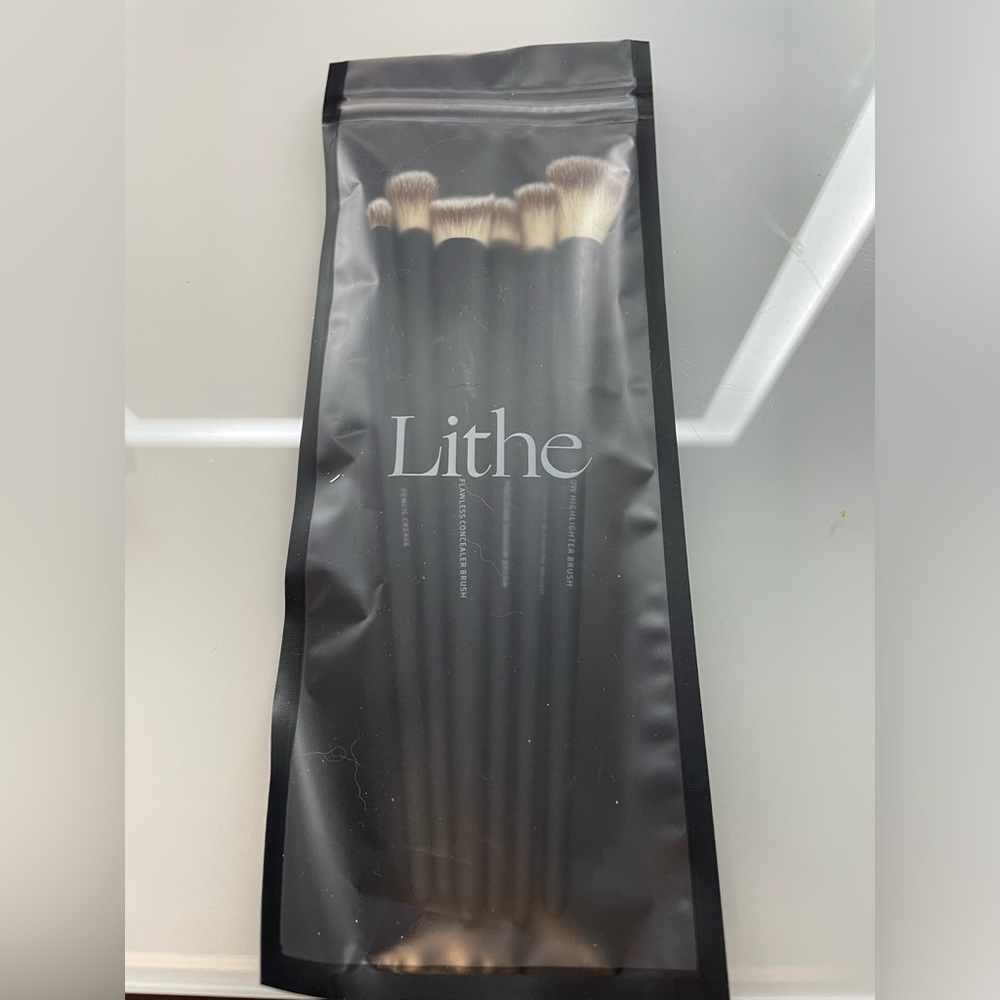 Lithe Beauty Everyday Brush Set